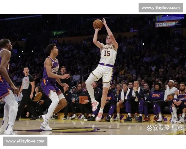 八秒违例规则对篮球比赛节奏的影响及其对球队战术策略的深远意义 八秒违例规则对篮球比赛节奏的影响及其对球队战术策略的深远意义